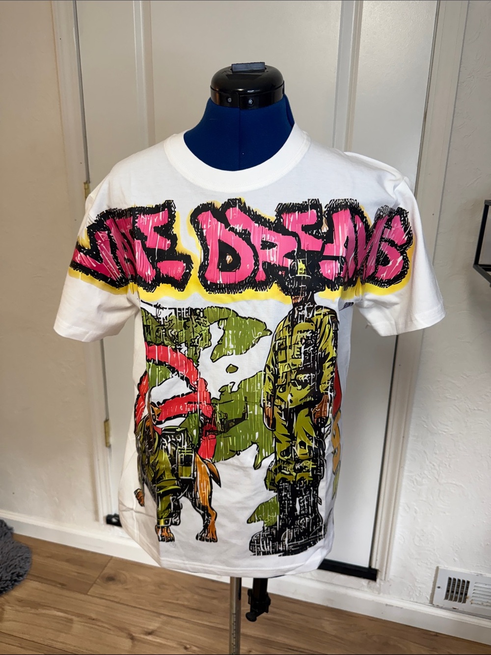 White Short-Sleeve Graphic Tee with Colorful Street Art Print